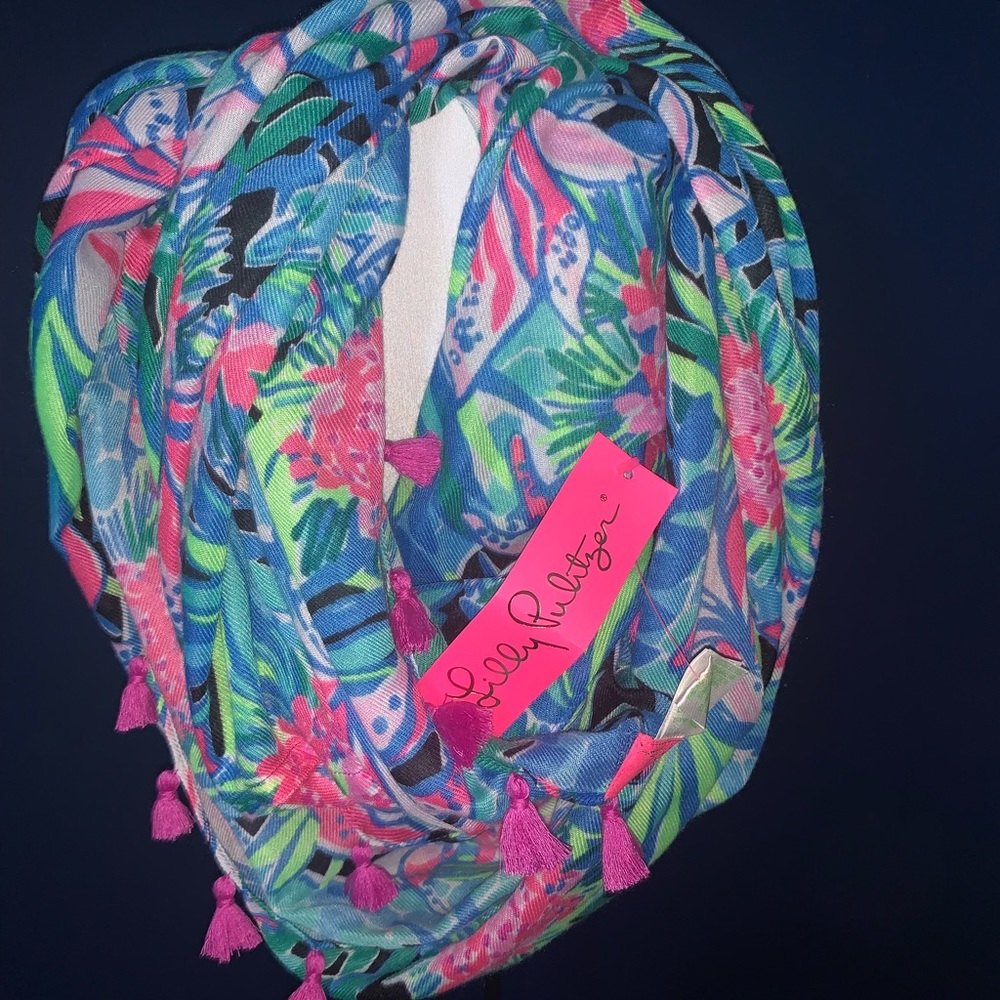 Lilly Pulitzer infinity Loop Scarf